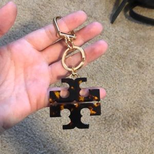 Tory Burch Stacked T Tortoise Key Fob (keychain)